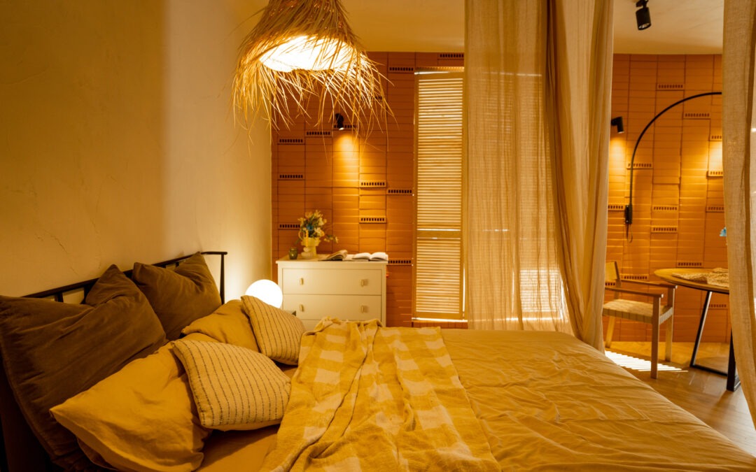 Como deixar seu quarto aconchegante através da iluminação